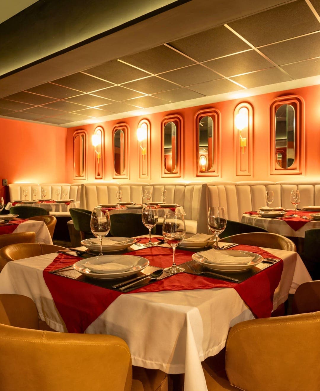 Vista panorâmica do salão do Gramado Plazza